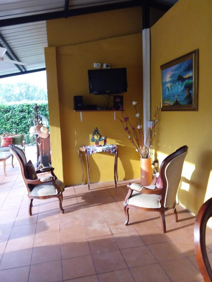 Bed and Breakfast C&H Casa Campestre El Oasis Ricaurte Girardot Екстер'єр фото