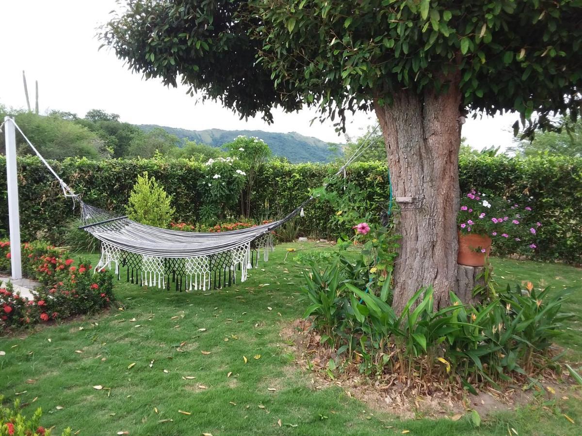 Bed and Breakfast C&H Casa Campestre El Oasis Ricaurte Girardot Екстер'єр фото